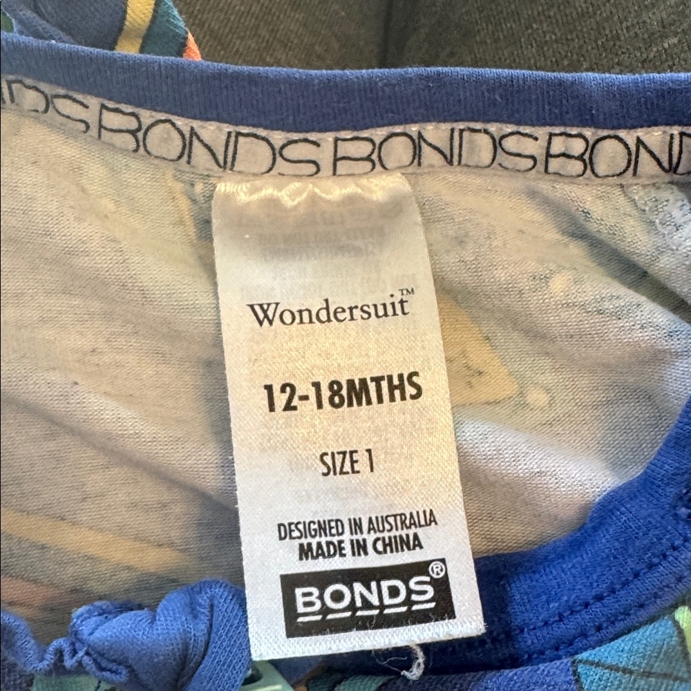 Bonds Wondersuit retro Cassette Tape pattern - Size 1 - Picture 2 of 2